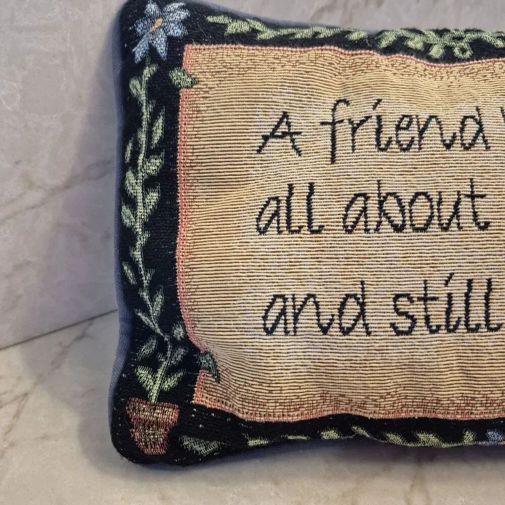 Manual Woodworkers Weavers A Friend Knows Still Likes You USA Throw Pillow